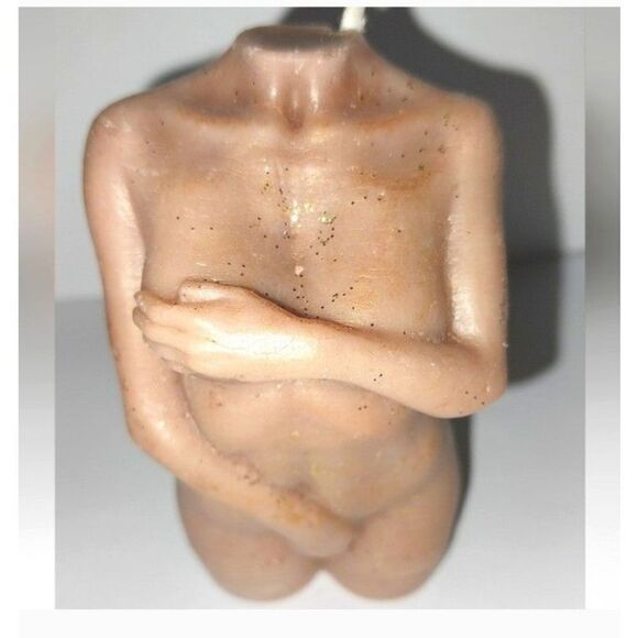 Hand crafted, goddess limited edition  sculpted candle - Picture 4 of 4